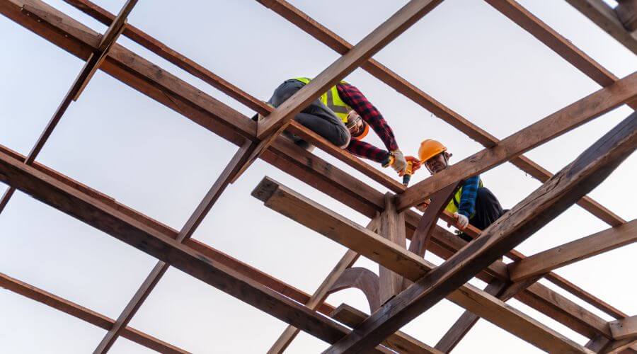 Professional New roof installation in Carrizo Springs, TX